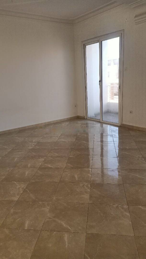 Location Appartement F3 Birkhadem