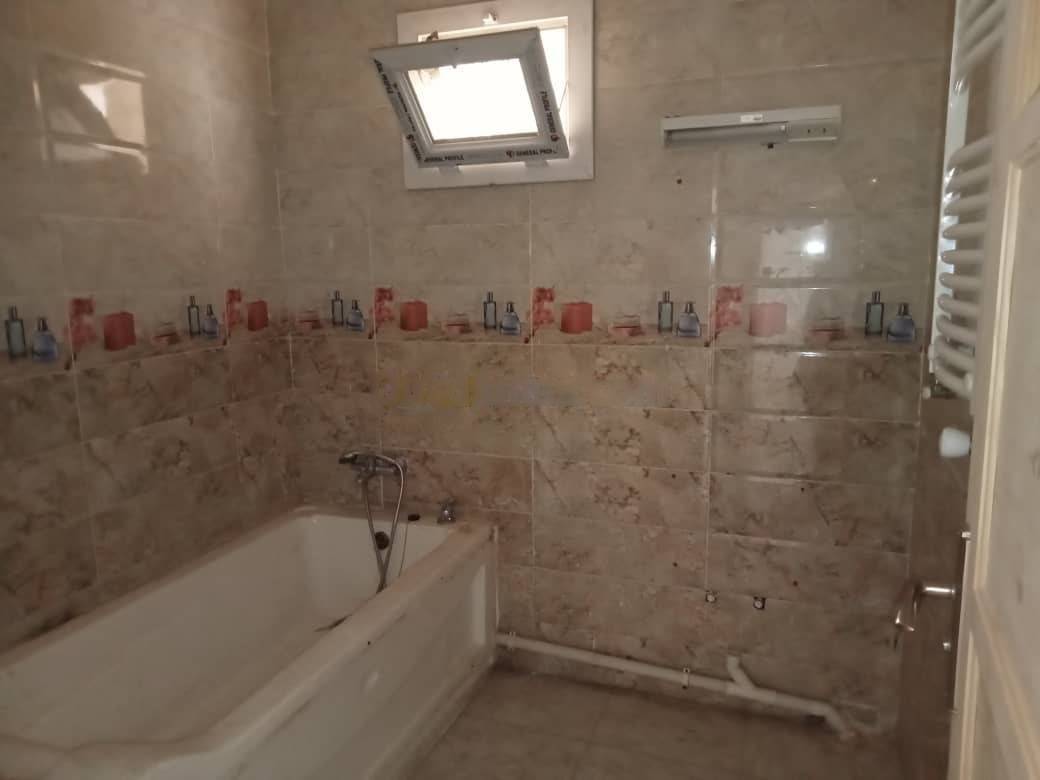 Location Appartement F4 Rouiba