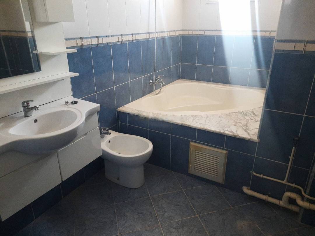 Location Appartement F5 Beni Messous