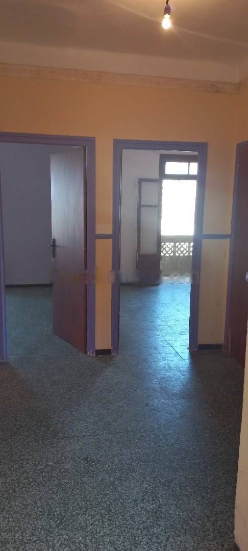 Location Appartement F3 Hussein Dey
