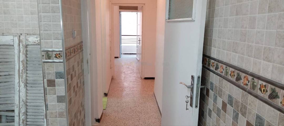 Location Appartement F4 Bouzareah