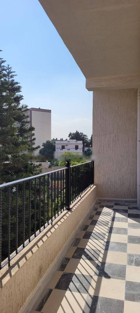 Location Niveau de villa Hydra