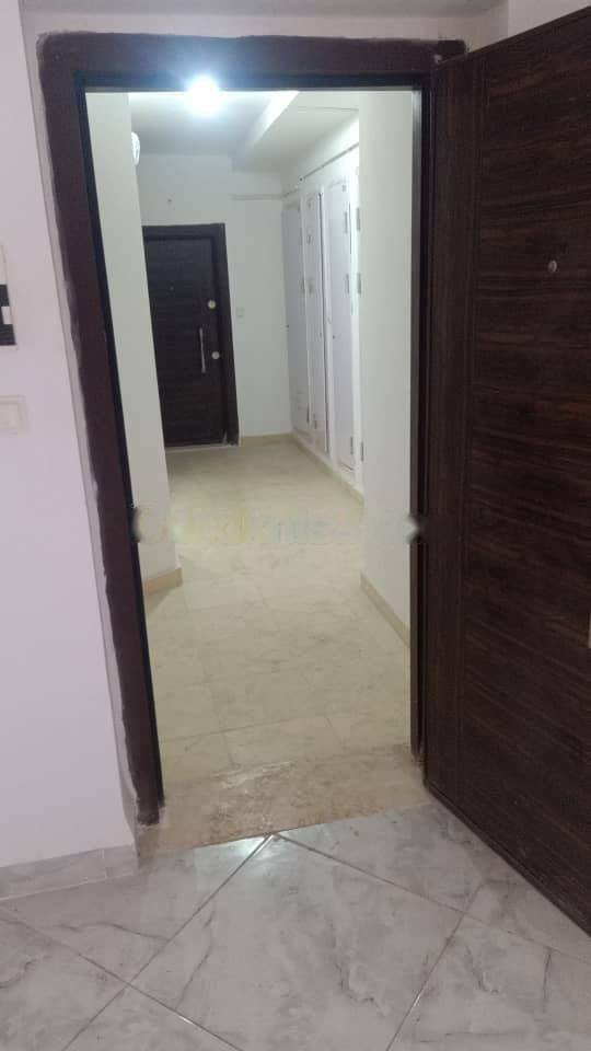 Location Appartement F5 Hydra