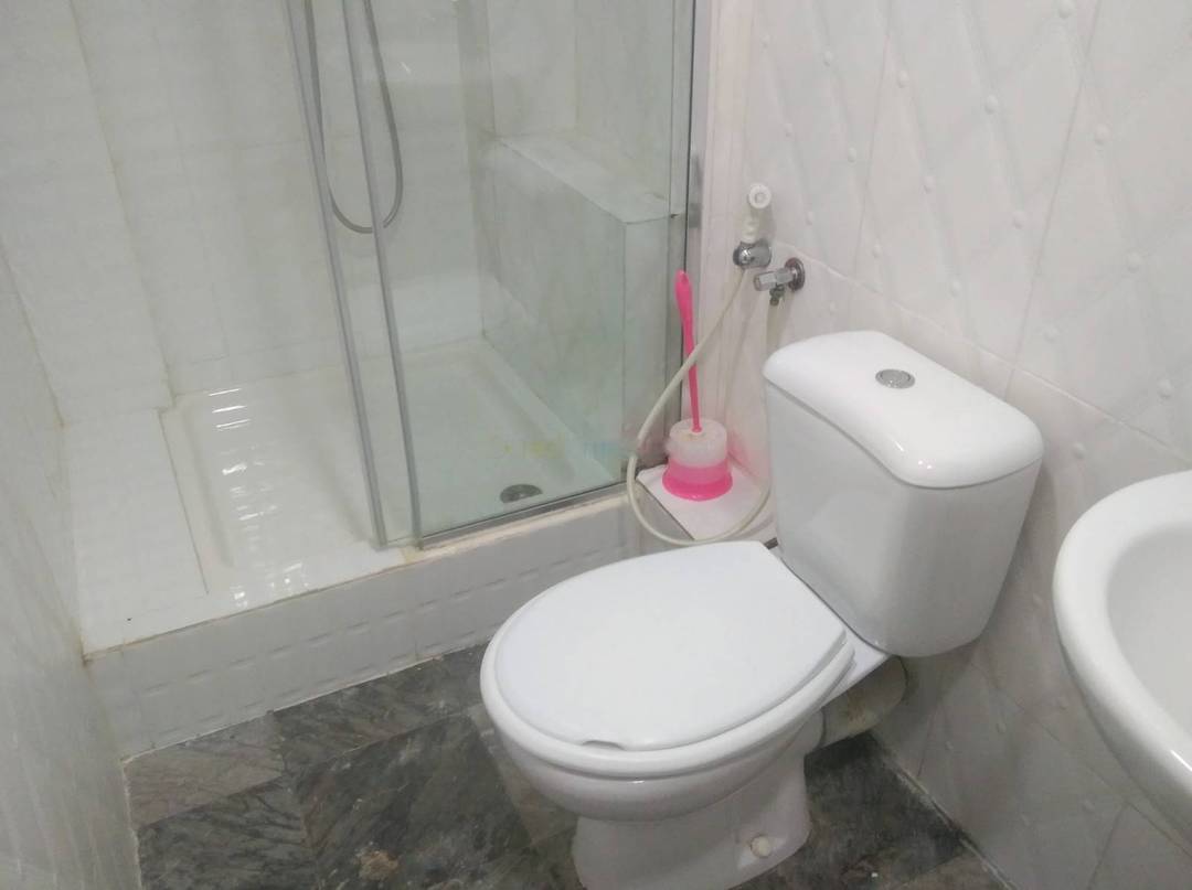 Location Appartement F2 El Mouradia