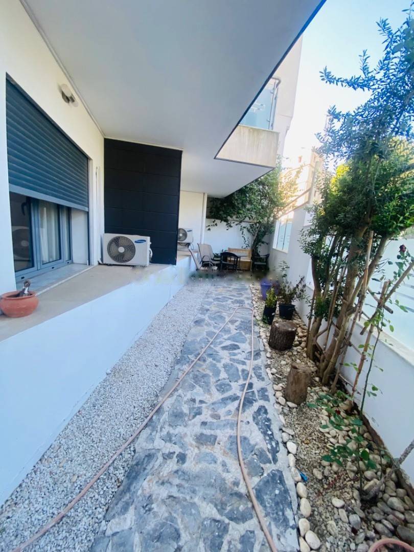 Location Appartement F4 Hydra