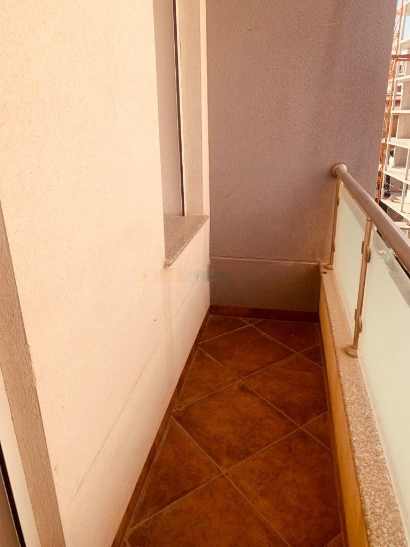 Location Appartement F4 El Achour