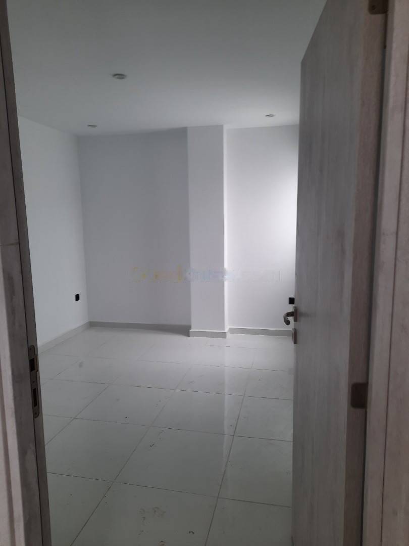 Vente Appartement F1 Bordj El Kiffan