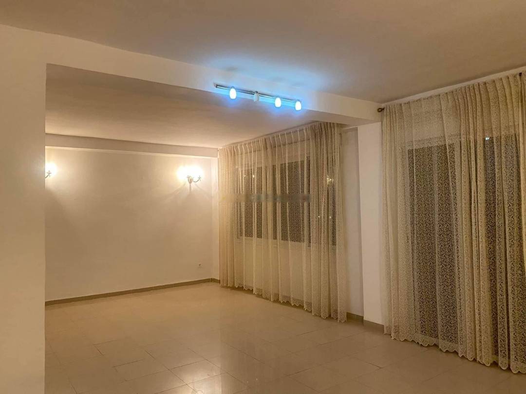 Location Appartement F3 El Achour