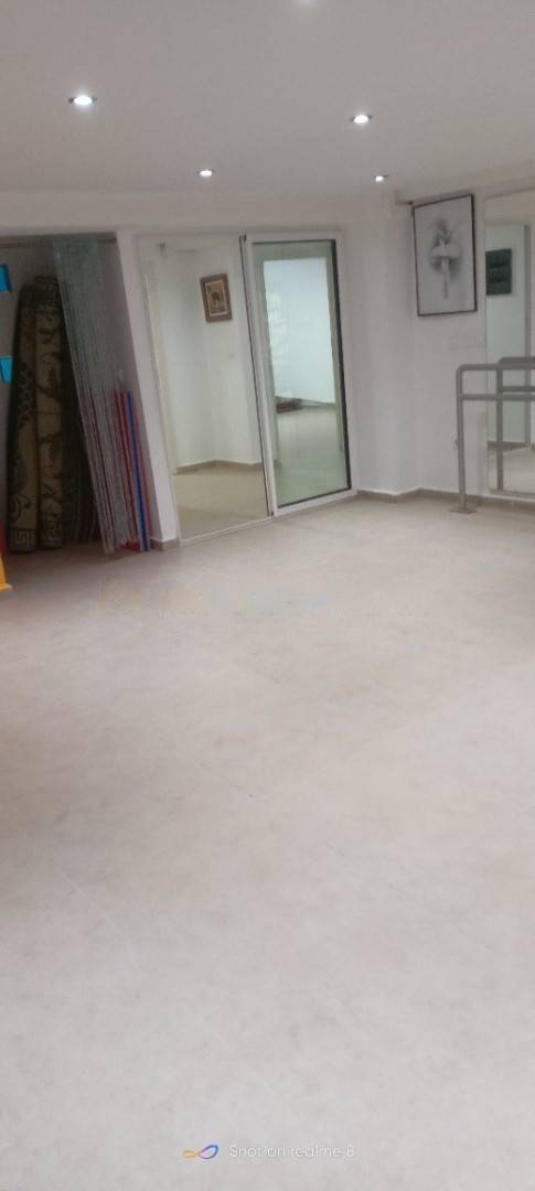Location Local F6 Dely Ibrahim