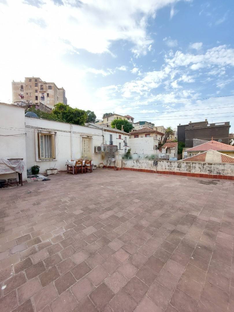Vente Villa F7 Sidi M'Hamed