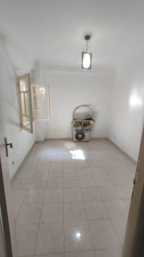 Vente Appartement F3 El Achour