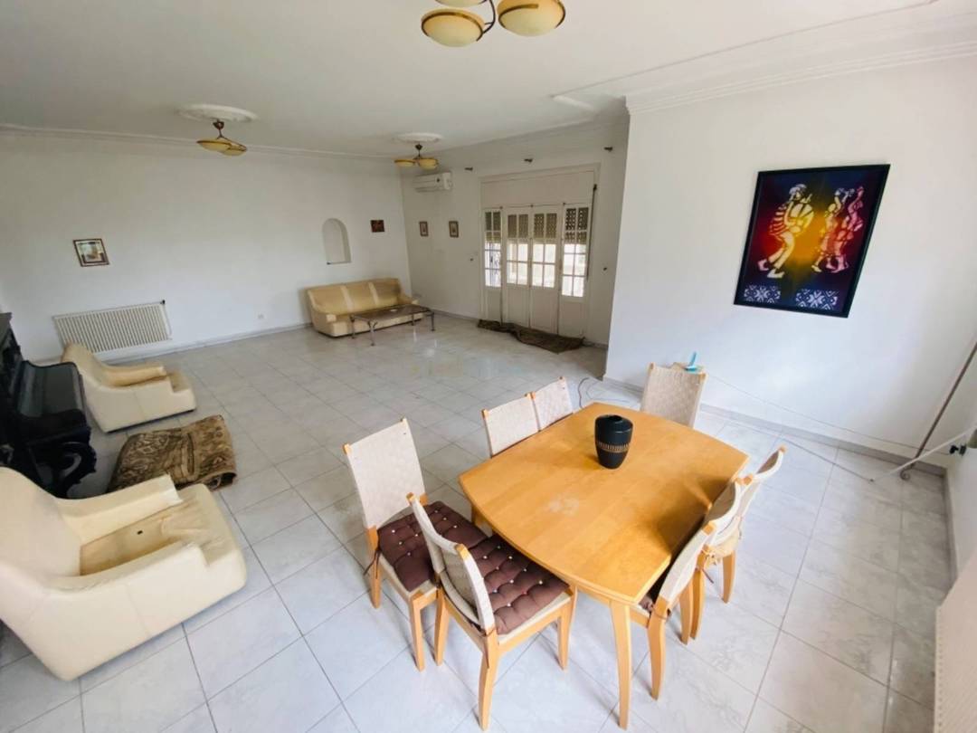 Location Appartement F4 Hydra