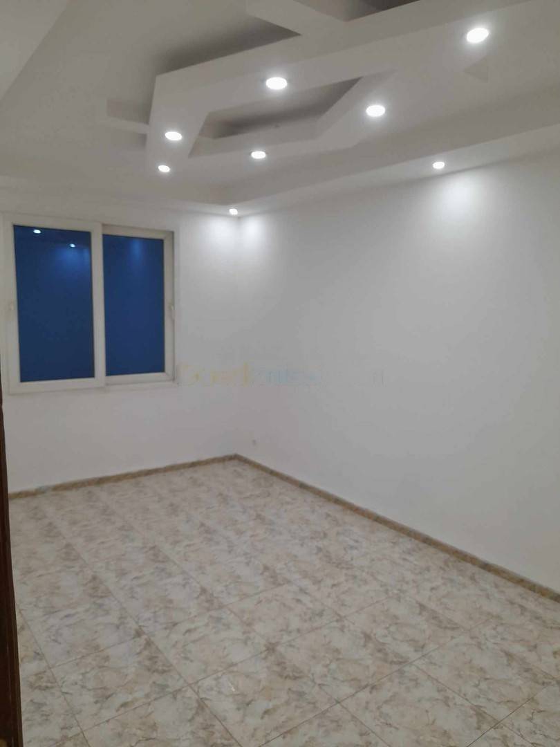 Location Appartement F4 Bir Mourad Rais