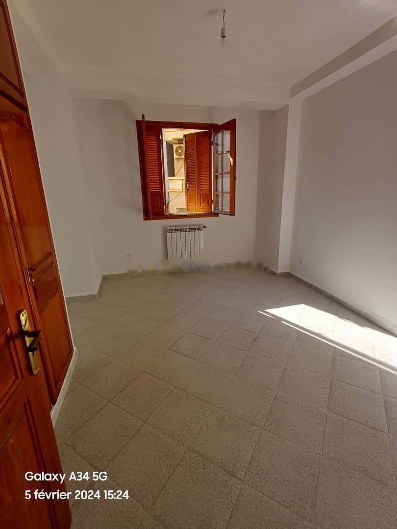 Location niveau de villa f5 birkhadem 10
