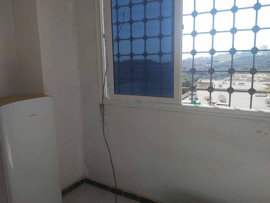 Location Appartement F4 Birkhadem