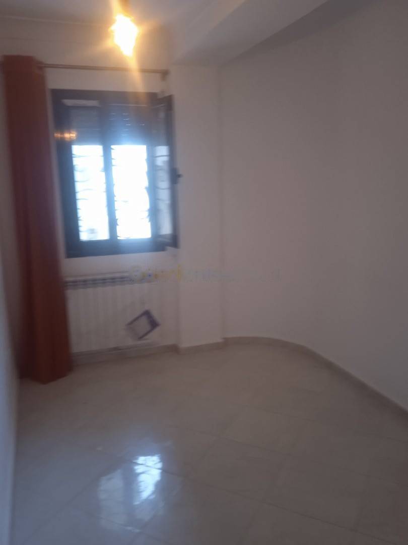 Location Appartement F3 Kouba