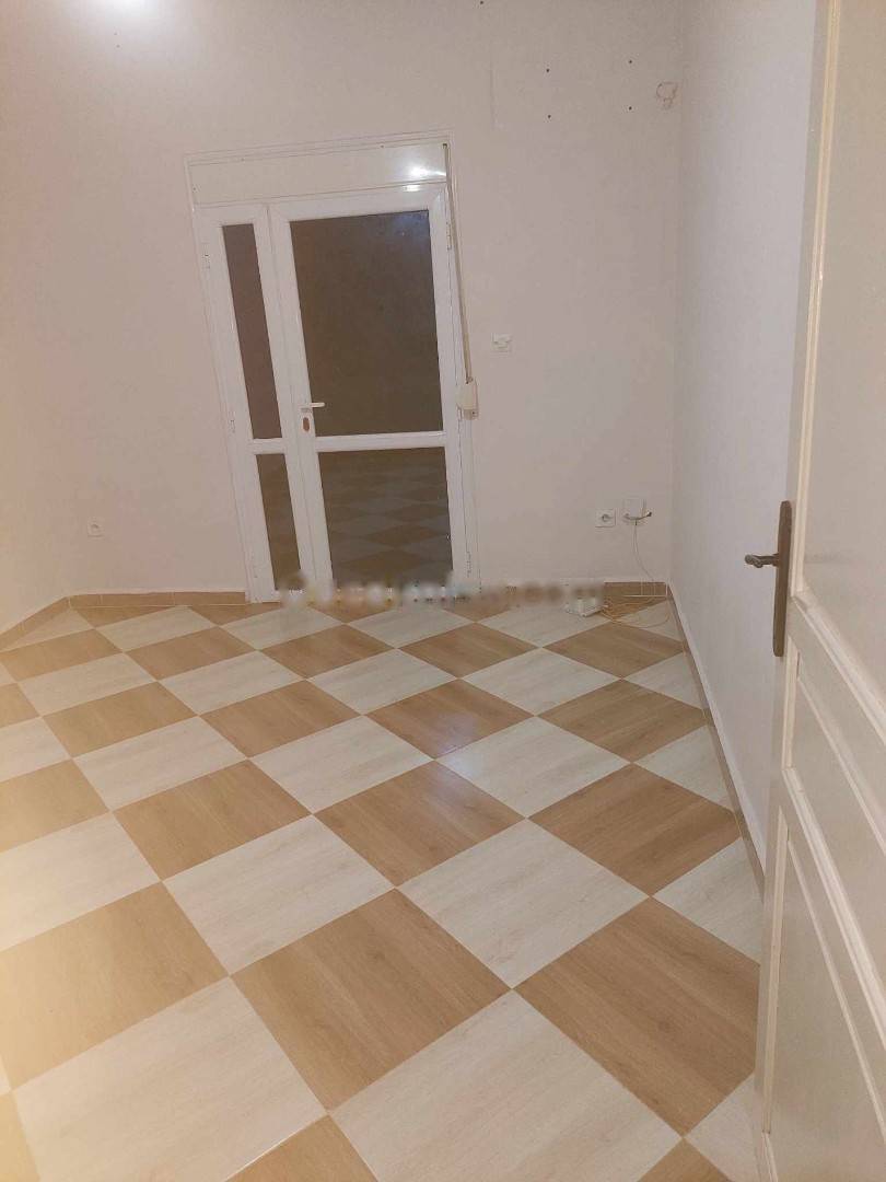 Location Niveau de villa F4 Baba Hassen