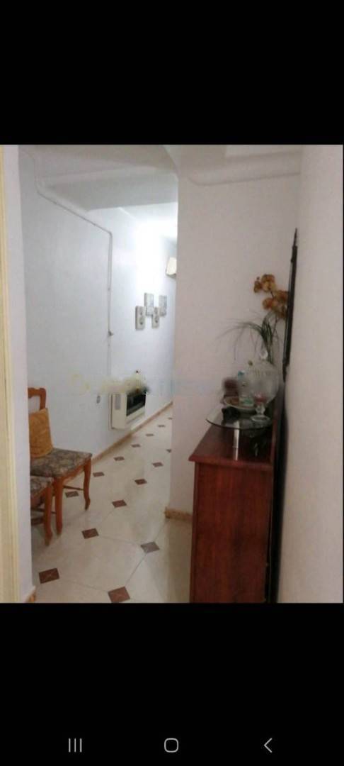 Vente Appartement F4 Souidania