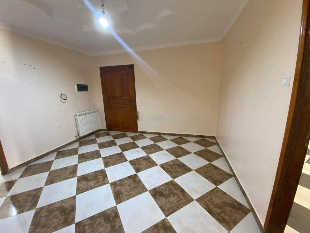 Location Appartement F3 Birkhadem