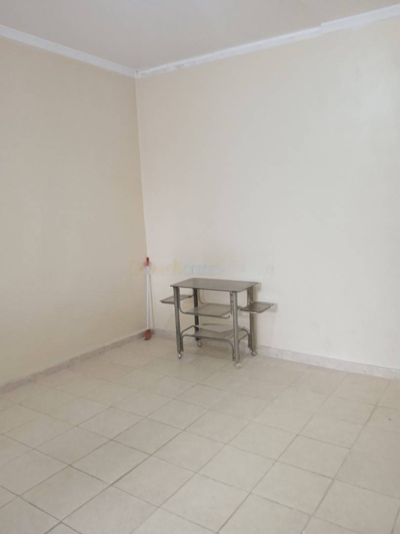 Location Appartement F3 Alger-Centre