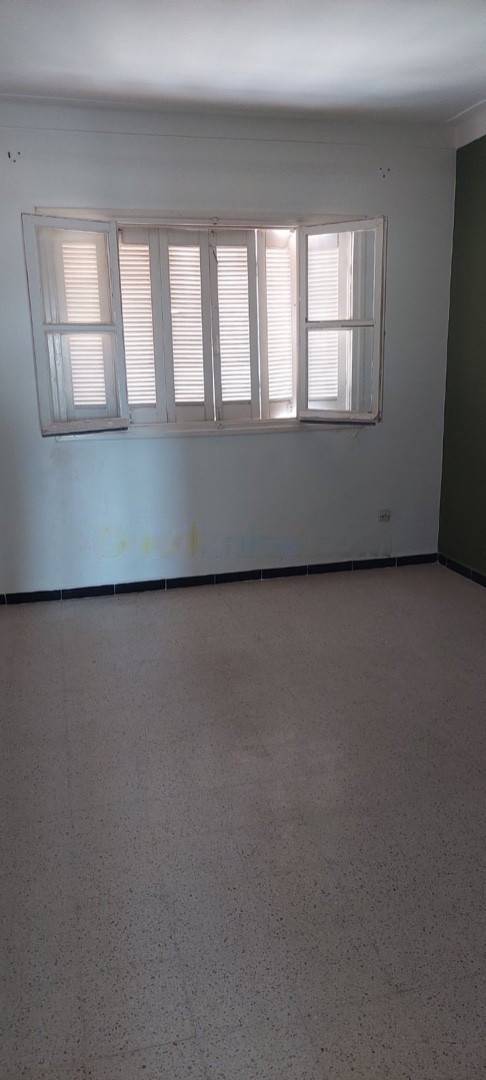 Vente Appartement F5 Bab Ezzouar