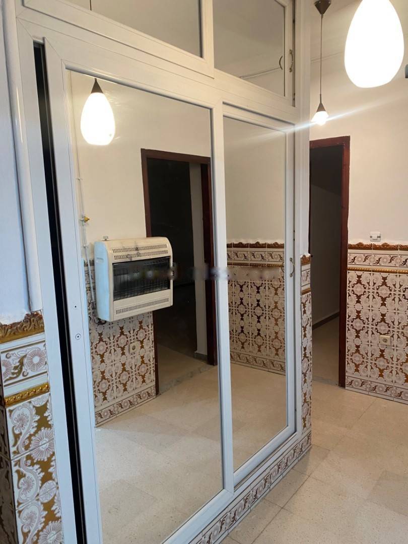 Location Niveau de villa F4 Baba Hassen