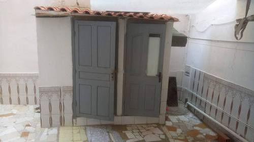 Location Niveau de villa F2 Djasr Kasentina