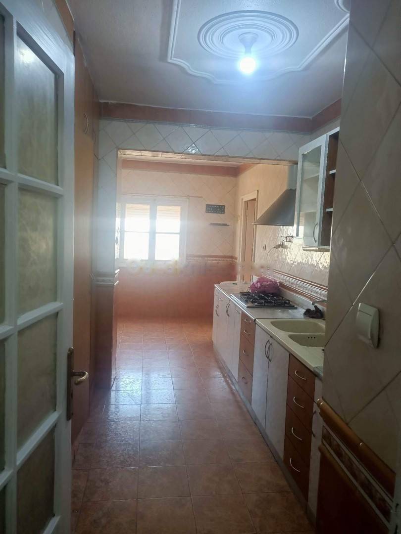 Location Appartement F4 El Achour