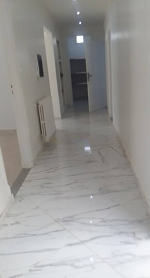 Location Appartement F3 Birkhadem