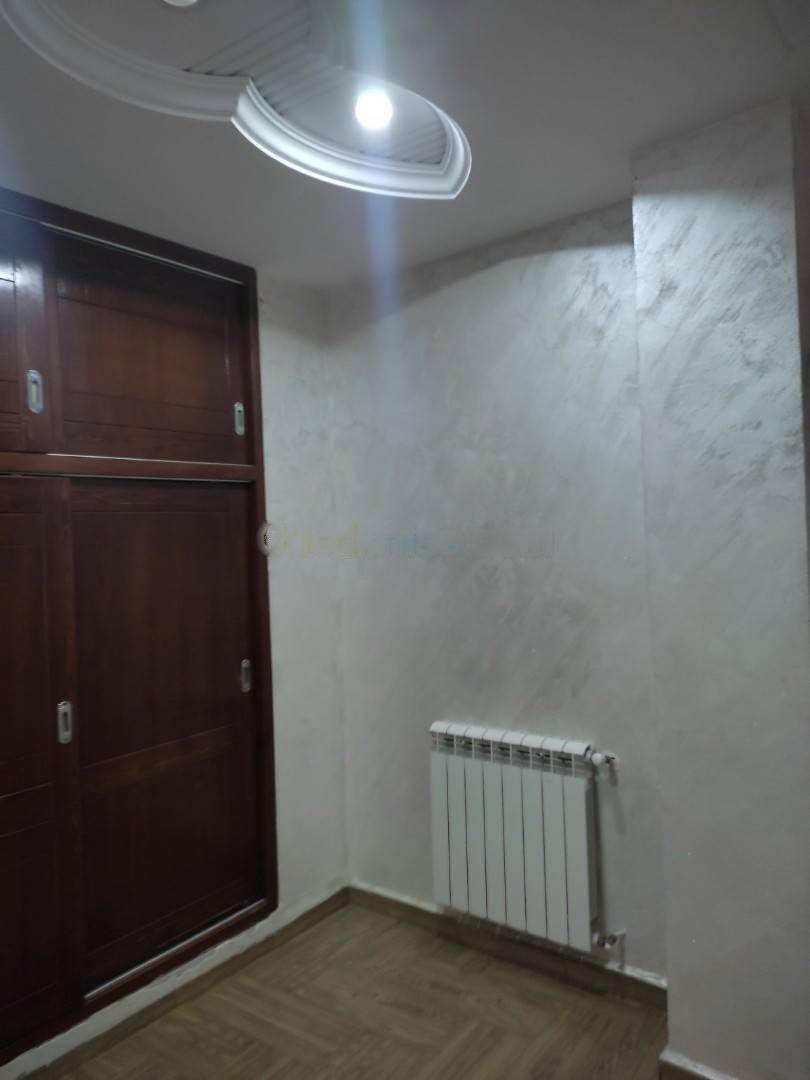 Location Appartement F4 Bordj El Bahri