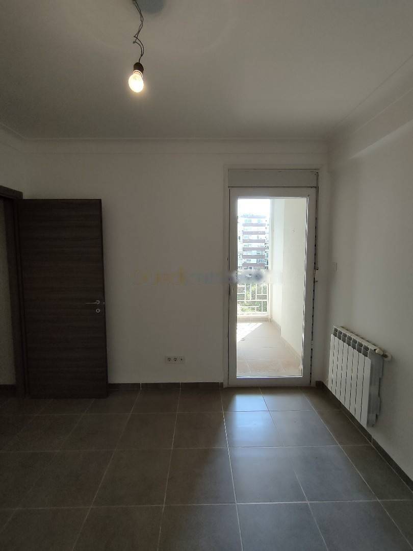 Location Appartement F4 Ouled Fayet