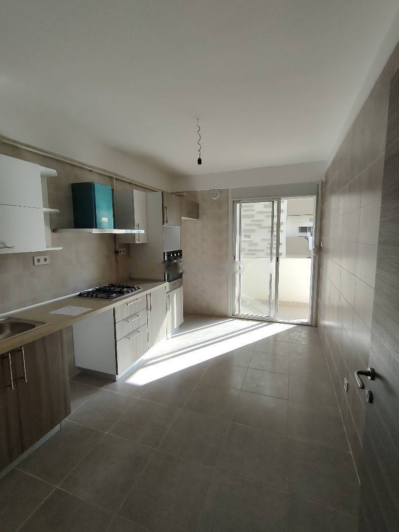 Location Appartement F4 Ouled Fayet