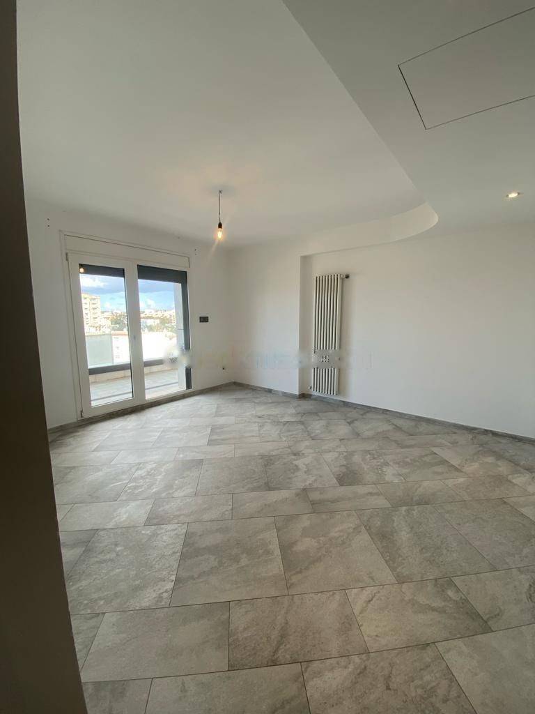 Location Appartement F4 Ben Aknoun