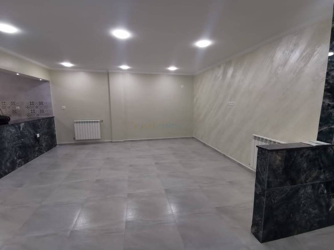 Location Appartement F04 Kouba