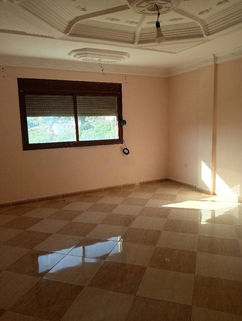 Location Niveau de villa F3 Djasr Kasentina