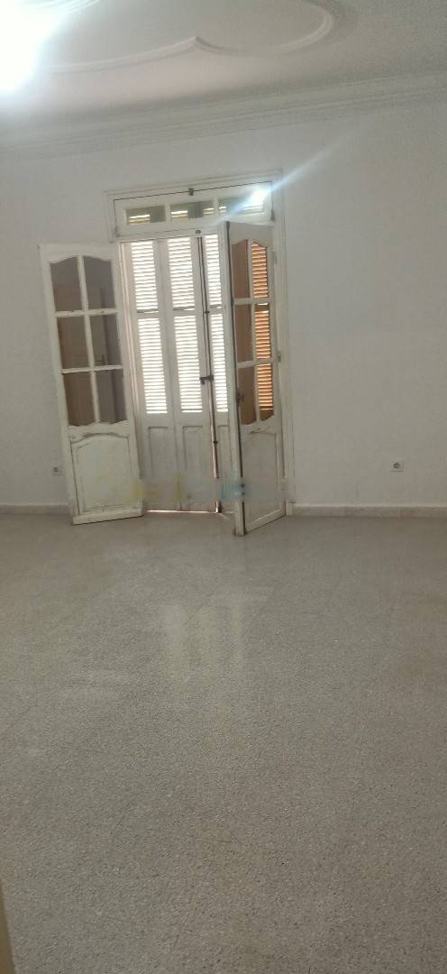 Location Niveau de villa F3 Birkhadem