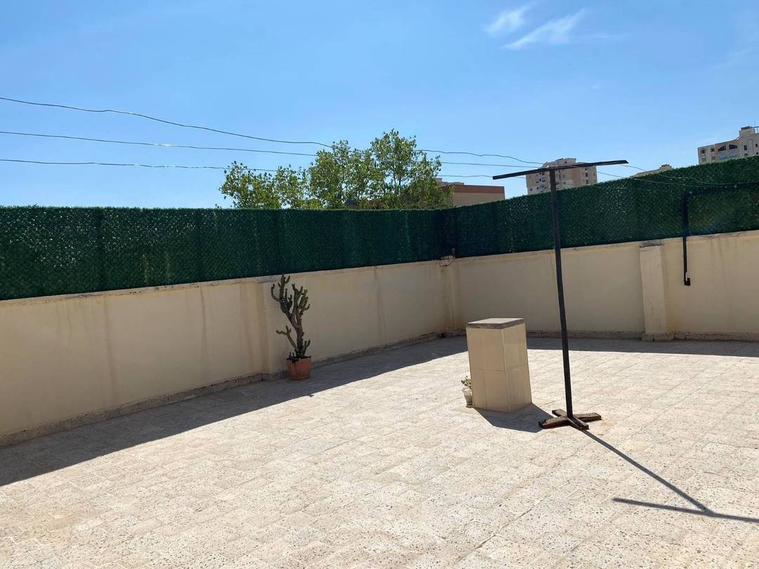Location Niveau de villa F5 Bab Ezzouar