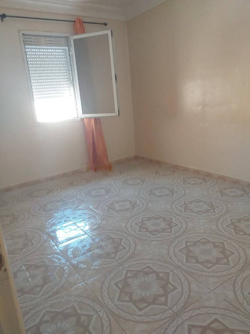 Location Appartement F4 Djasr Kasentina