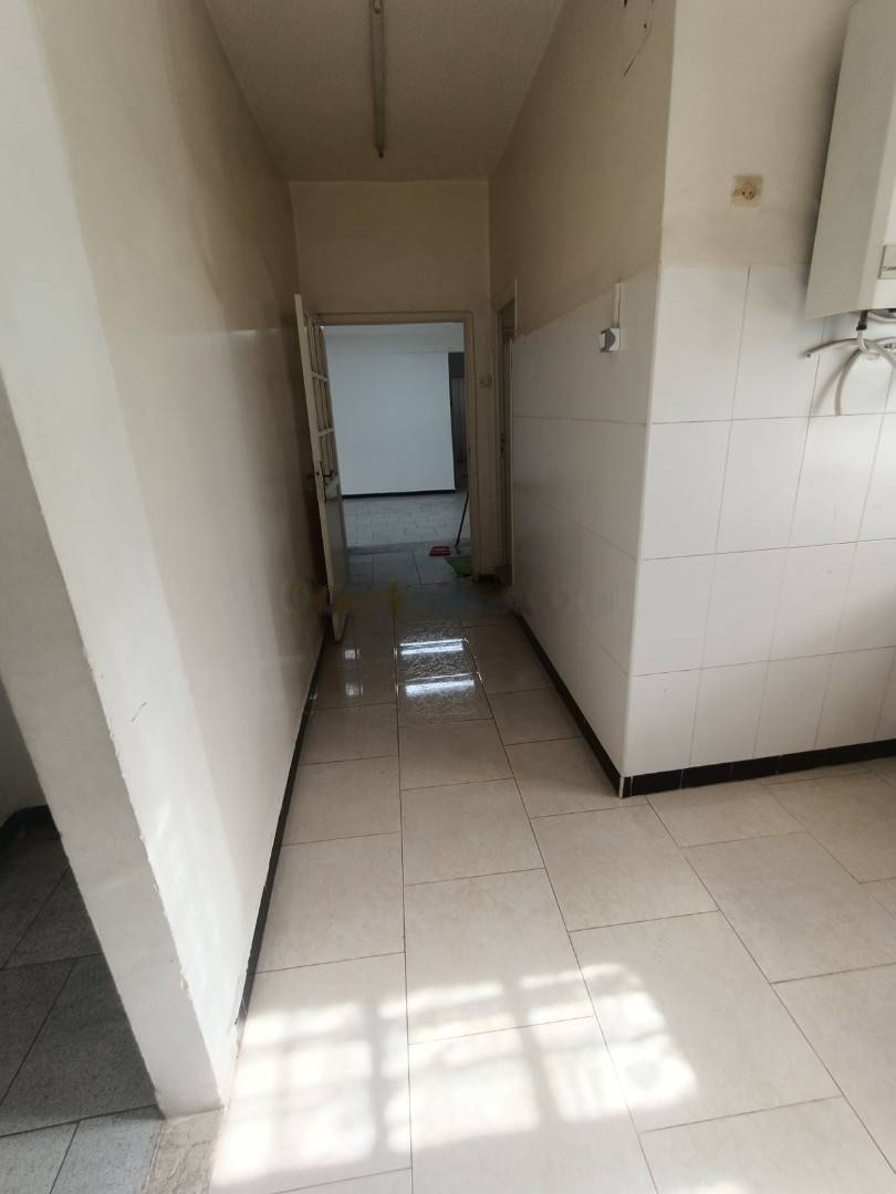 Location Appartement F5 Kouba