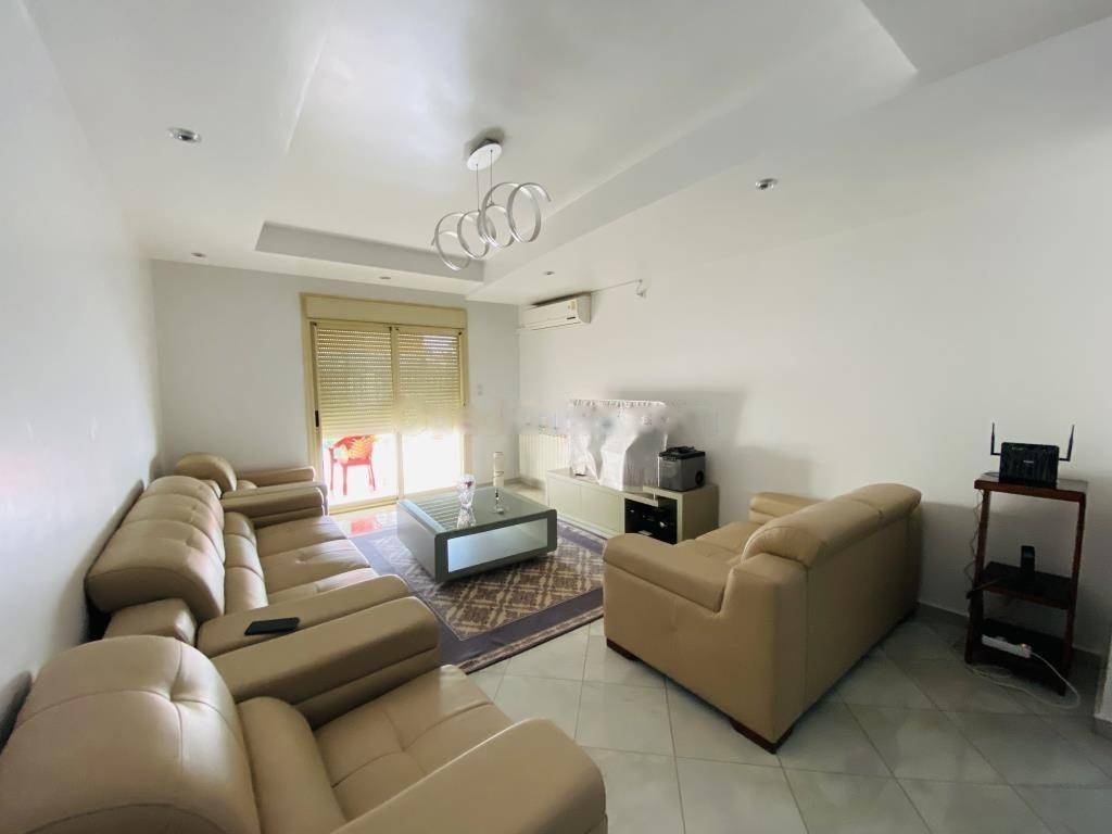 Location Appartement F5 Hydra