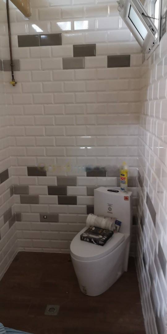 Location Local F1 Bordj El Bahri