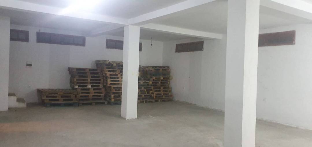Location Local F1 Souidania