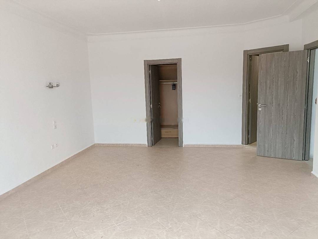 Location Appartement F7 El Biar