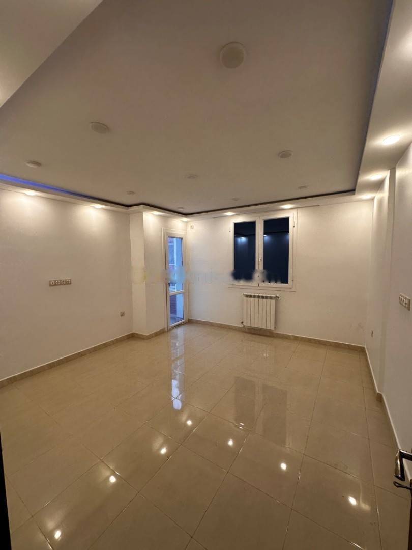 Vente Appartement F3 El Achour