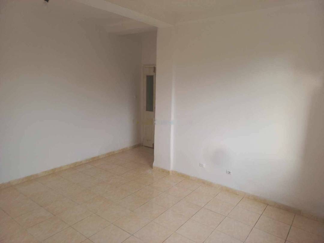 Vente Appartement F3 Souidania