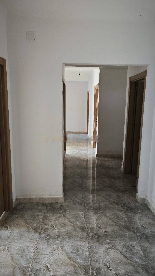 Location Appartement F5 Bordj El Bahri