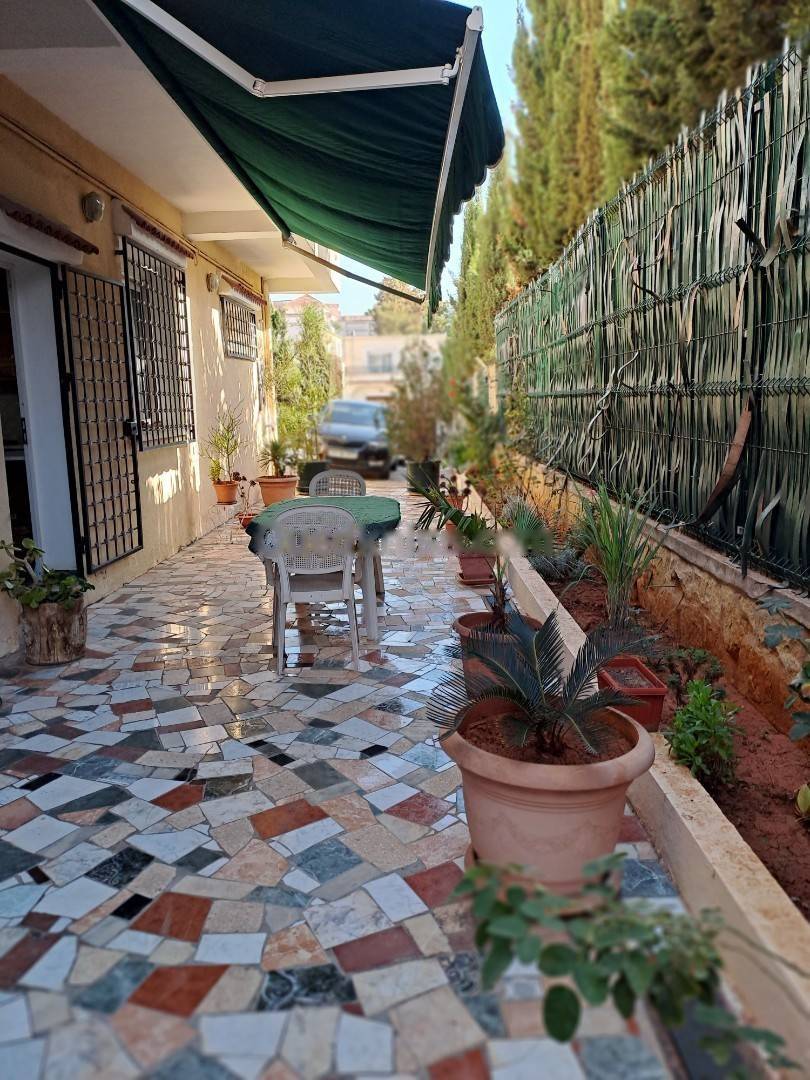 Location Niveau de villa F3 Birkhadem