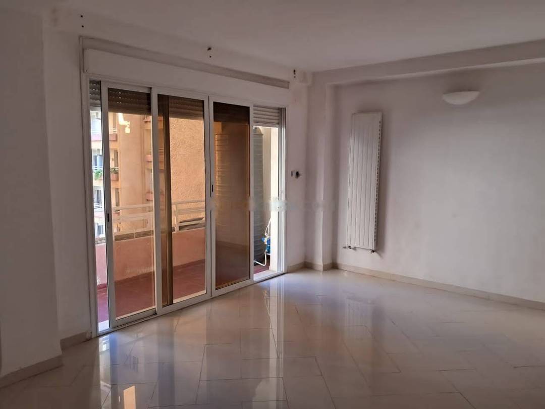 Location Appartement F3 El Achour