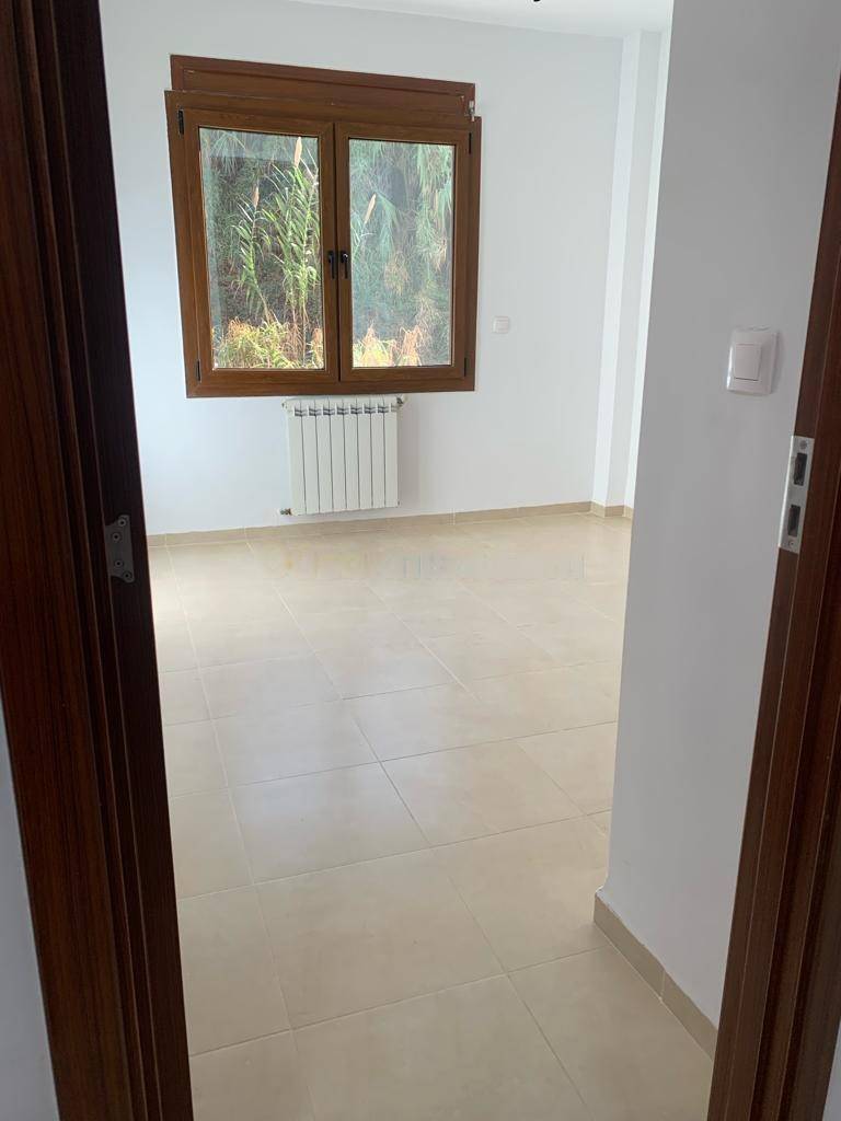 Vente Appartement F7 El Achour