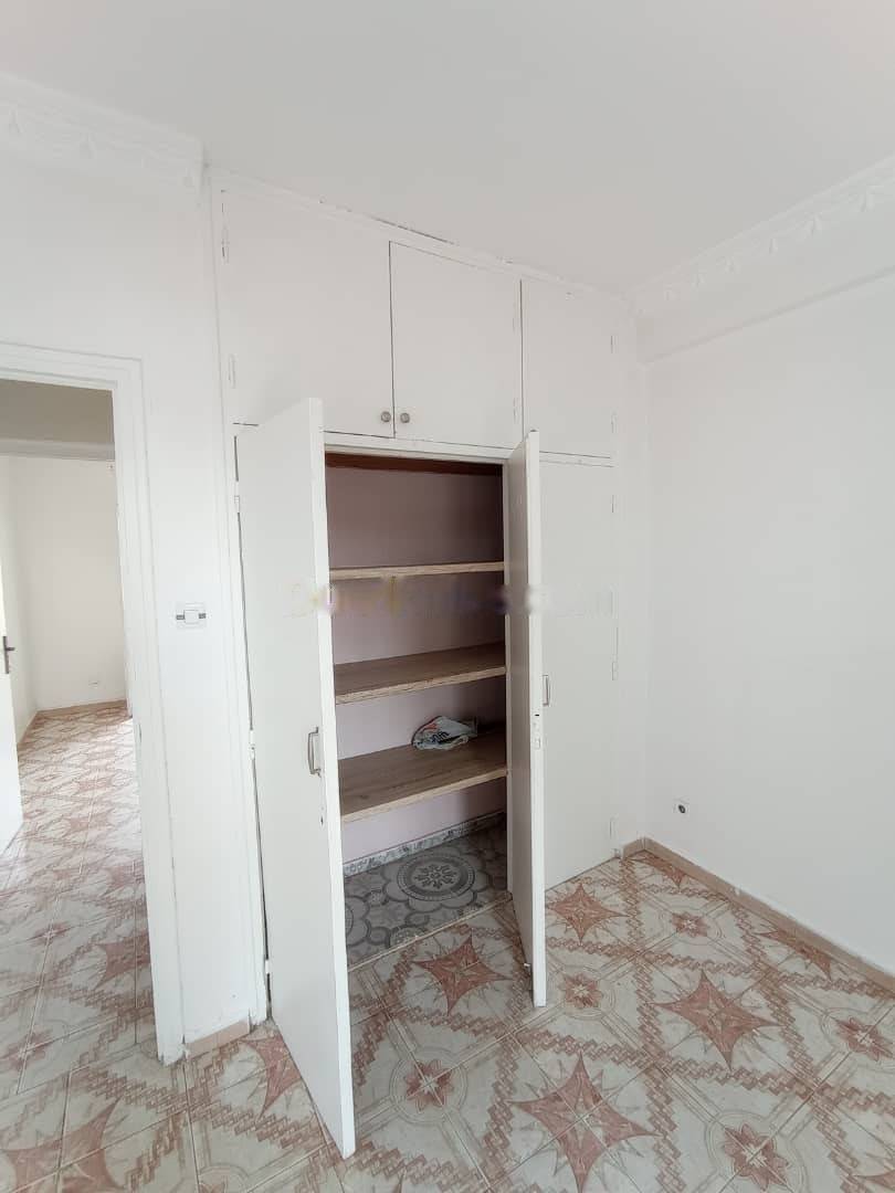 Location Appartement F3 Mohammadia